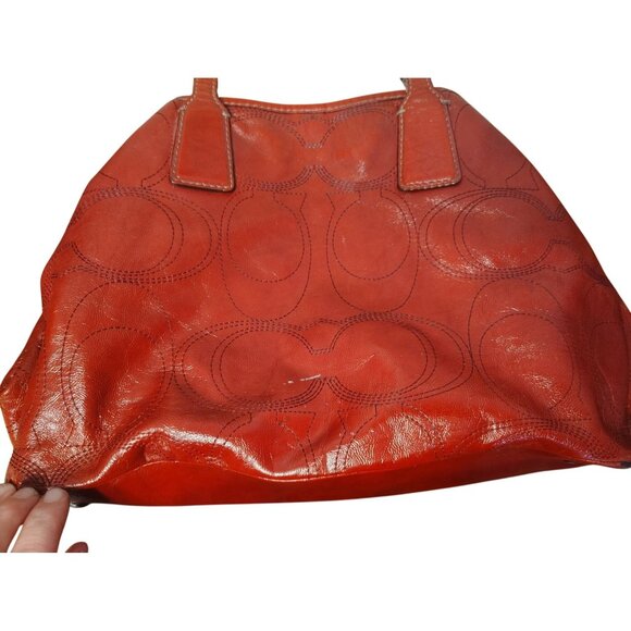 Vintage Coach Red Leather Shoulder Bag Embosses Stitching Inside Snap Pouch READ - Picture 2 of 13